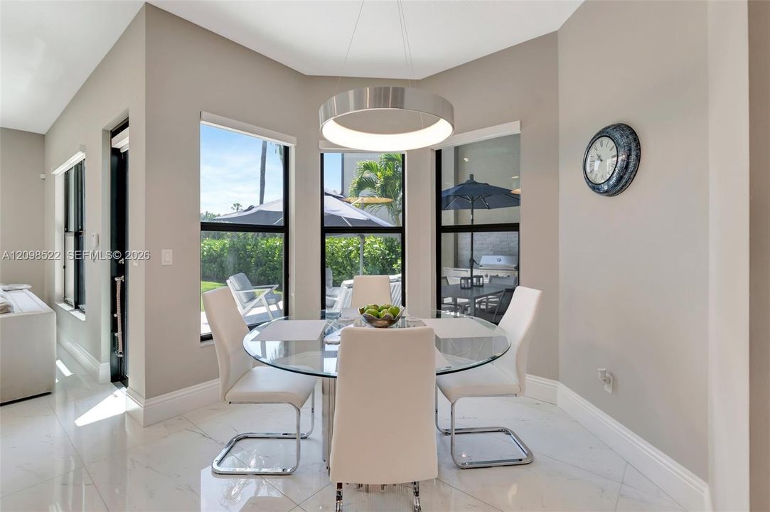 For Rent: $11,500 (4 beds, 4 baths, 3537 Square Feet)