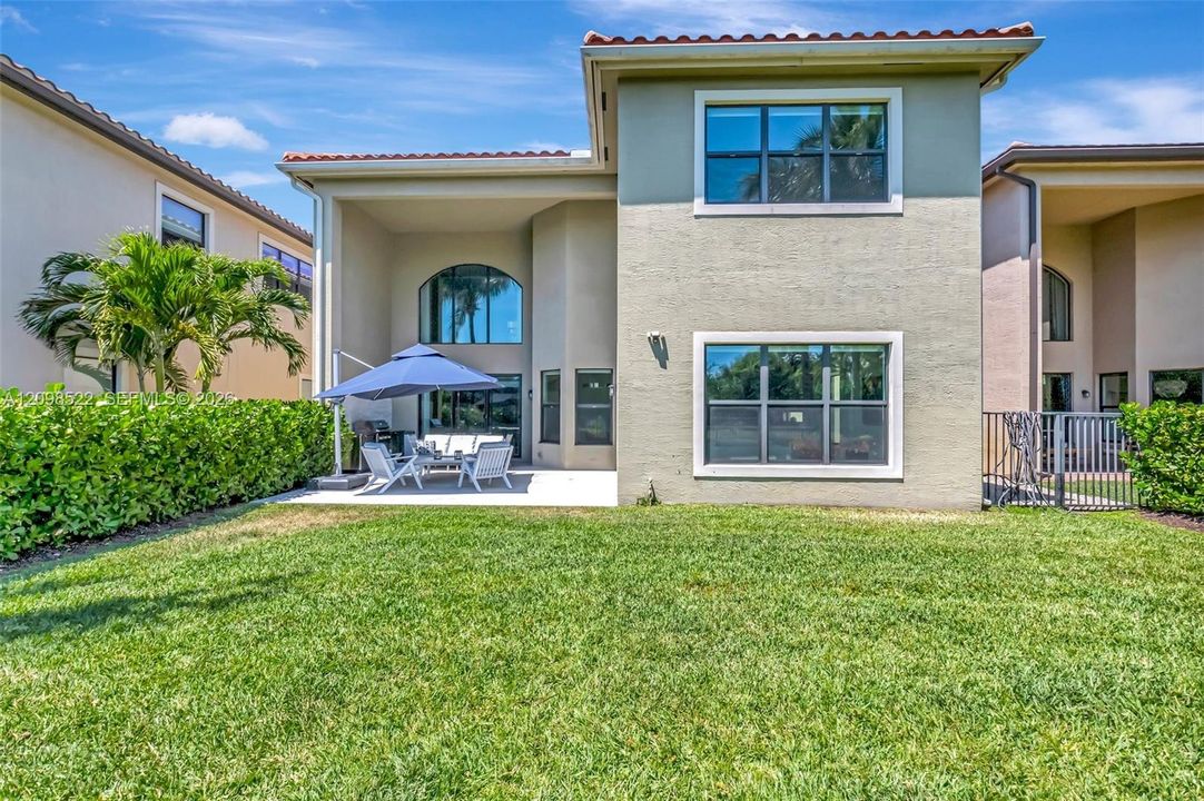 For Rent: $11,500 (4 beds, 4 baths, 3537 Square Feet)