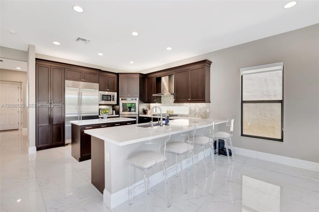 For Rent: $11,500 (4 beds, 4 baths, 3537 Square Feet)
