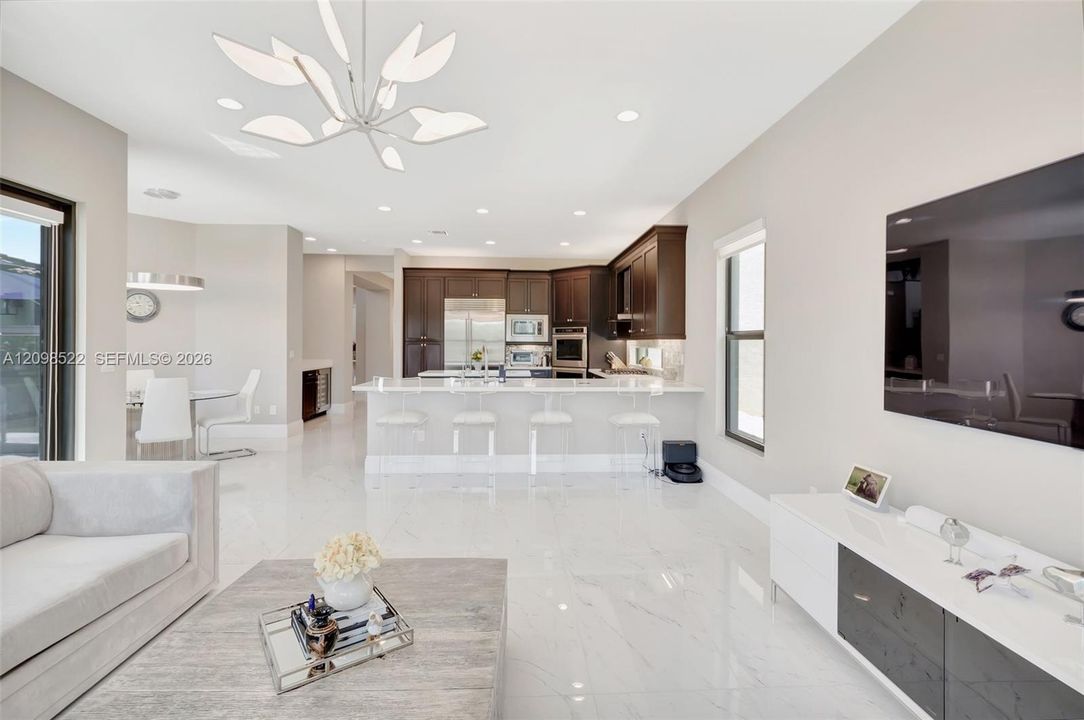 For Rent: $11,500 (4 beds, 4 baths, 3537 Square Feet)