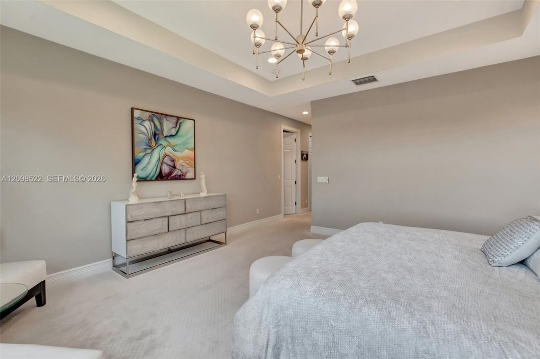 For Rent: $11,500 (4 beds, 4 baths, 3537 Square Feet)