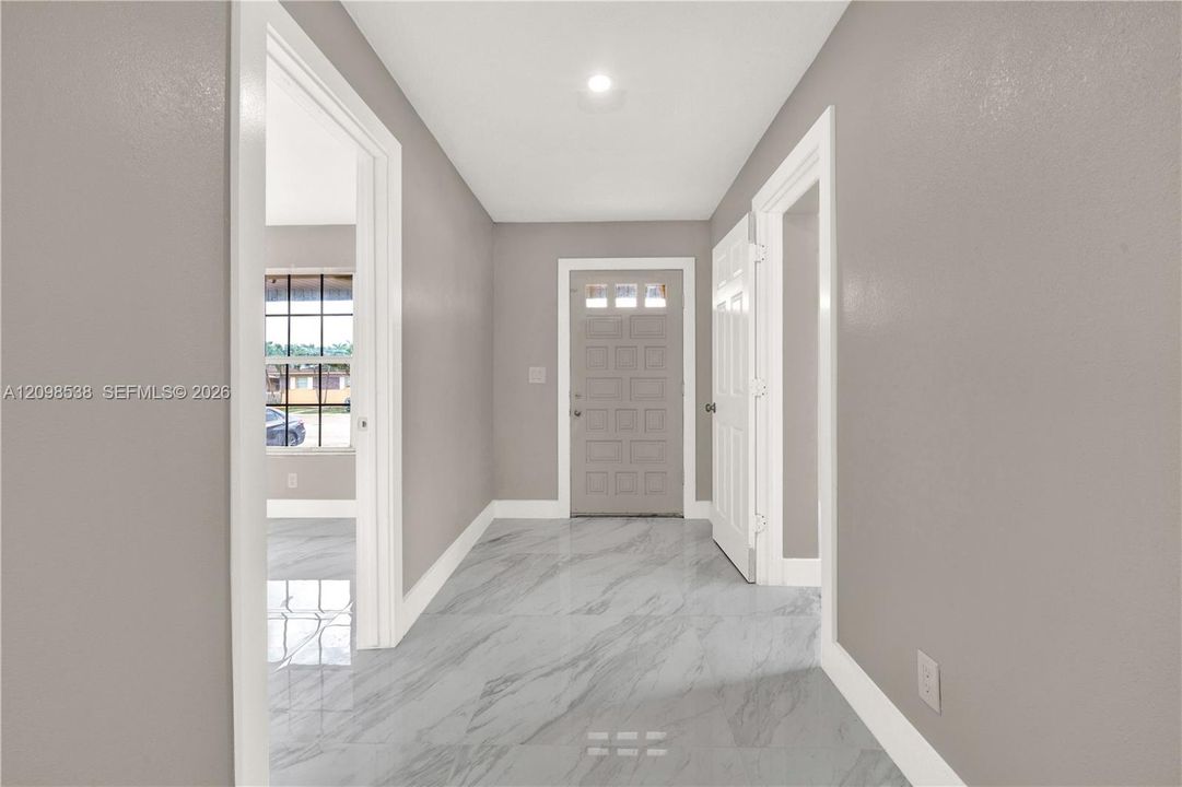 For Sale: $825,000 (4 beds, 3 baths, 2844 Square Feet)
