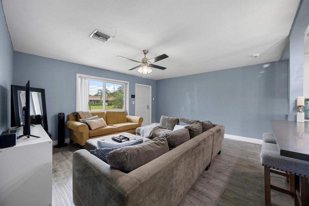 07-3767 SW 16th Ct, Fort Lauderdale-39