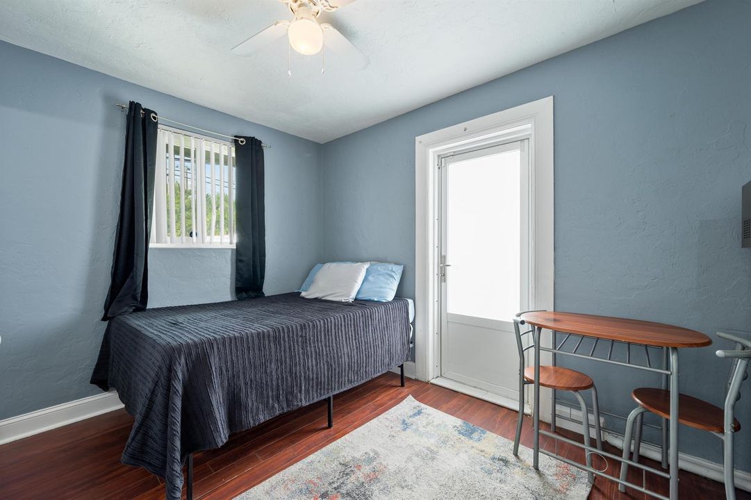 12-3767 SW 16th Ct, Fort Lauderdale-46