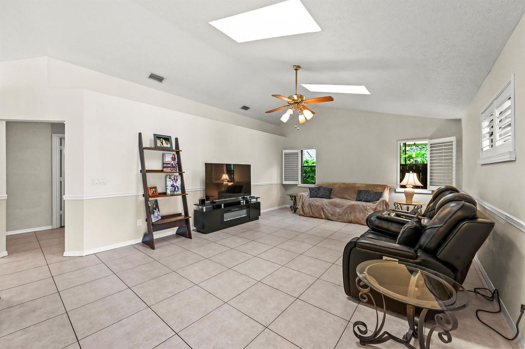 2031 SW Jaguar Ave, Port St. Lucie, FL 3