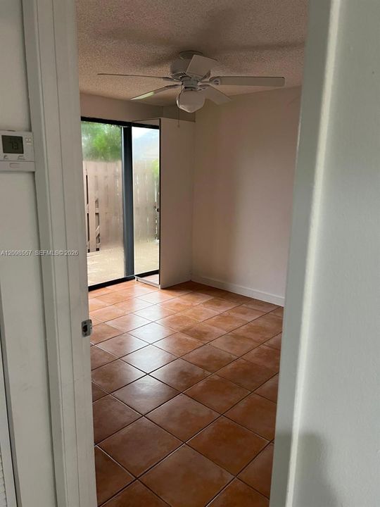 For Rent: $2,000 (1 beds, 1 baths, 597 Square Feet)