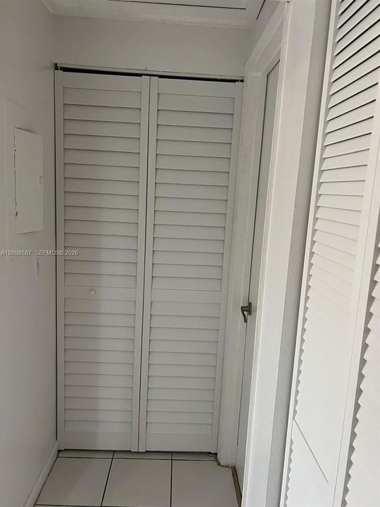 For Rent: $2,000 (1 beds, 1 baths, 597 Square Feet)