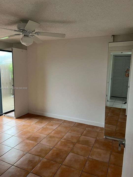 For Rent: $2,000 (1 beds, 1 baths, 597 Square Feet)