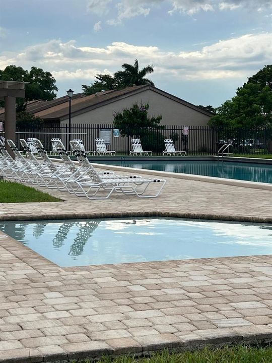 For Rent: $2,000 (1 beds, 1 baths, 597 Square Feet)
