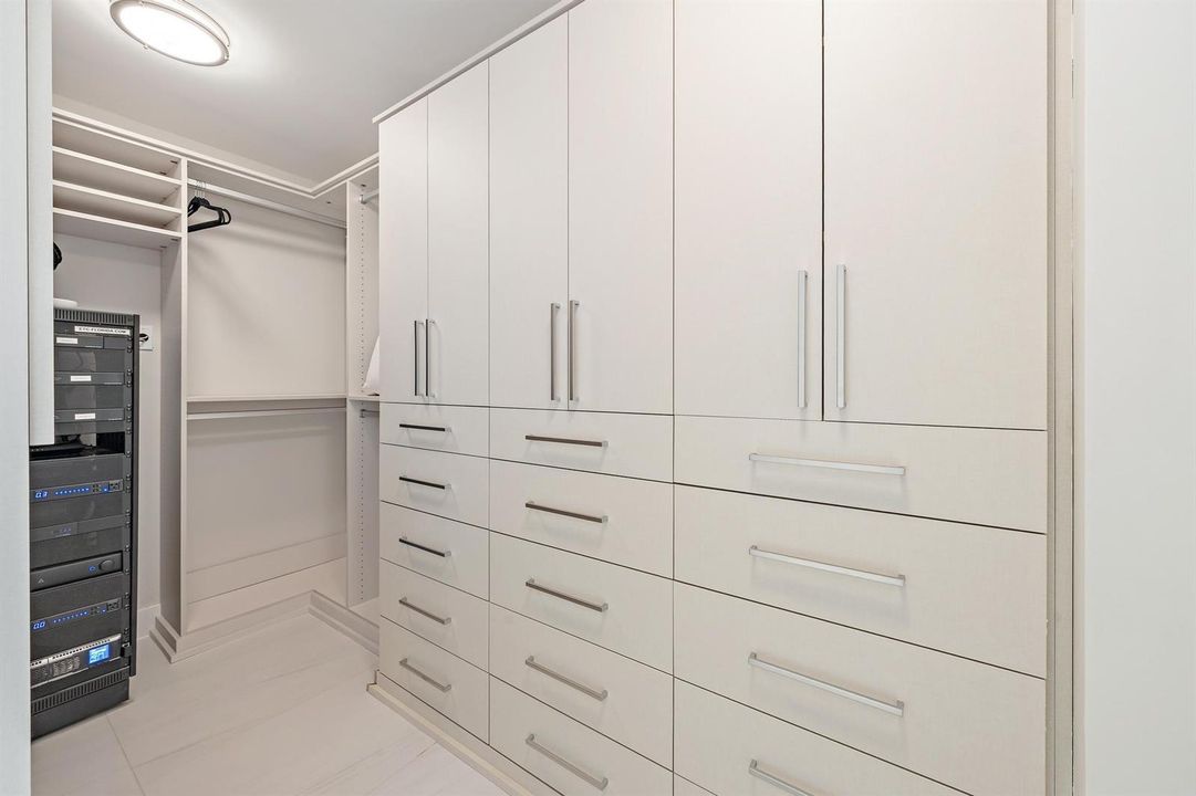 3100 N Ocean Dr 1602p-17