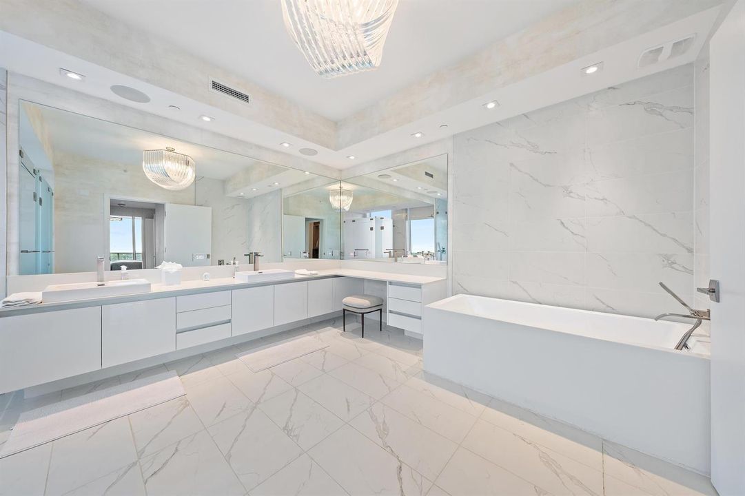 3100 N Ocean Dr 1602p-14