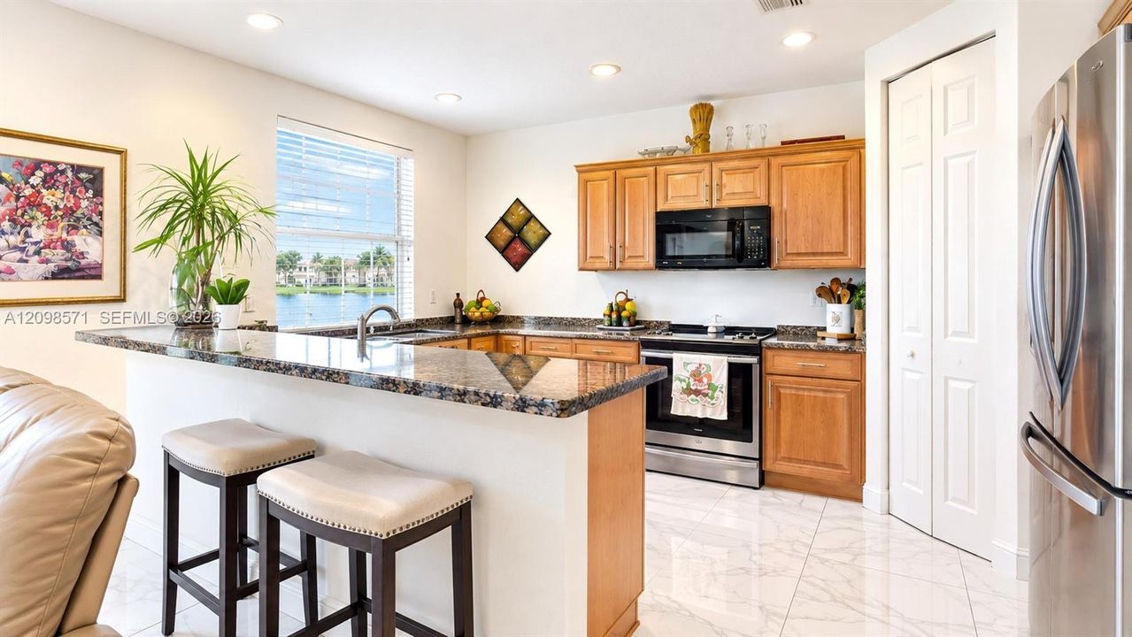 For Sale: $498,000 (4 beds, 3 baths, 1815 Square Feet)