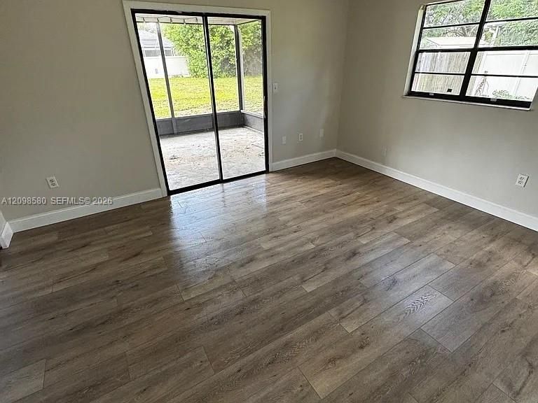 В аренду: $2,400 (3 спален, 2 ванн, 1648 Квадратных фут)