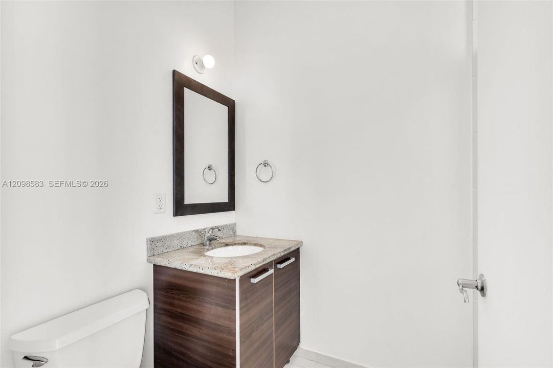 For Sale: $649,999 (2 beds, 2 baths, 1310 Square Feet)