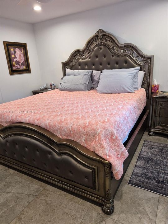 В аренду: $6,750 (5 спален, 2 ванн, 1720 Квадратных фут)