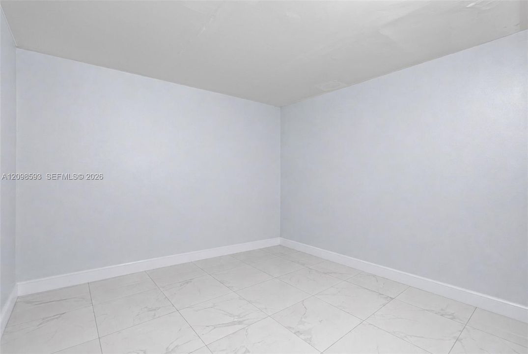 For Sale: $725,000 (3 beds, 2 baths, 1799 Square Feet)