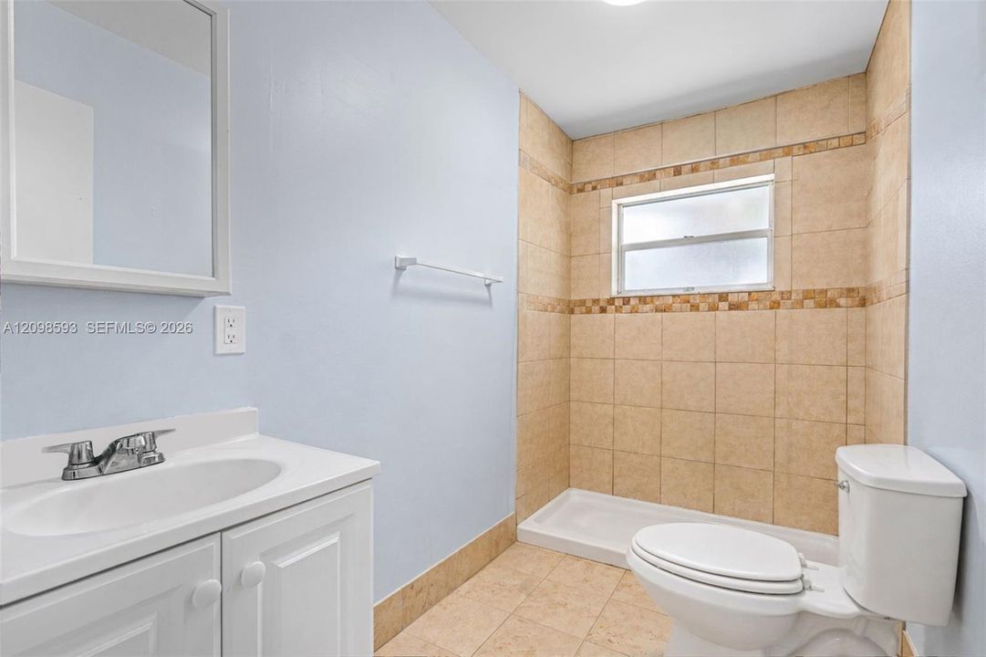 For Sale: $725,000 (3 beds, 2 baths, 1799 Square Feet)