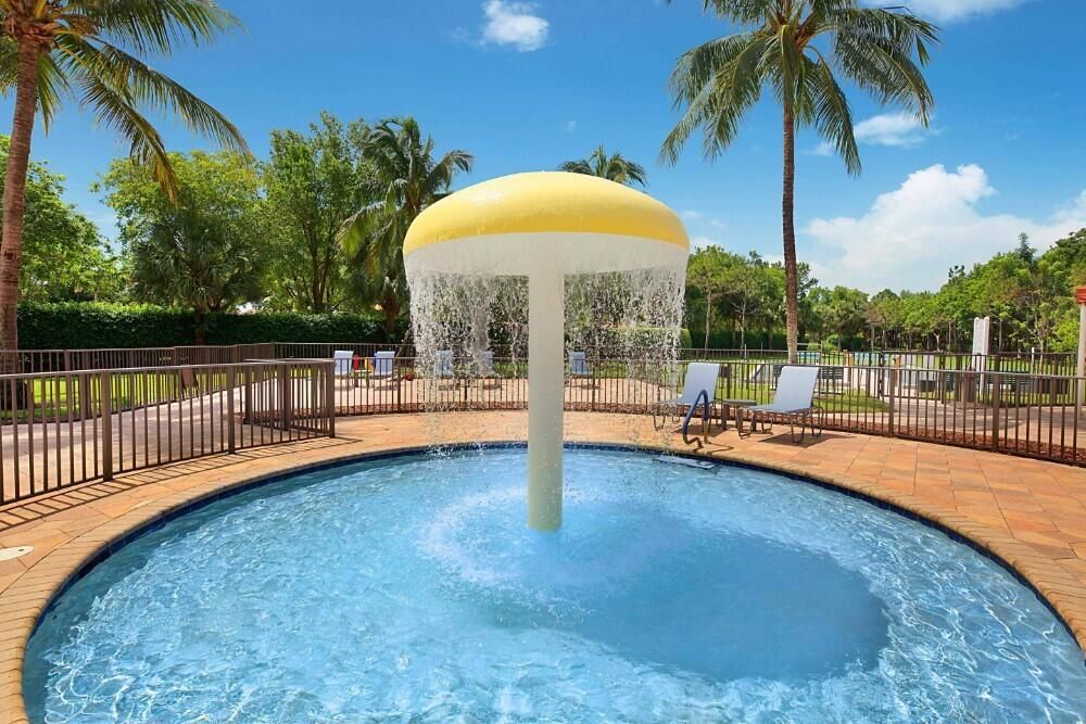 Tivoli Lakes Kiddie Pool
