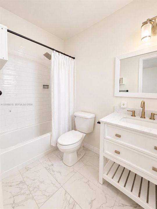 For Rent: $2,600 (2 beds, 1 baths, 1132 Square Feet)