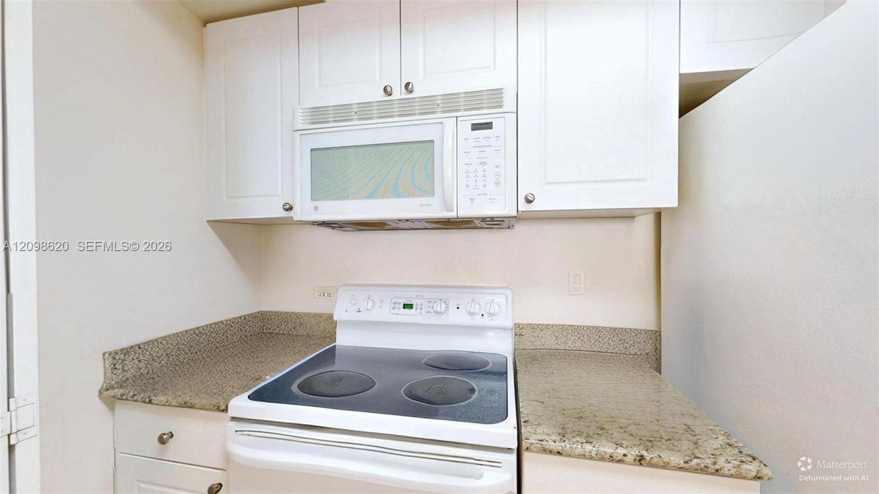 For Sale: $505,000 (2 beds, 2 baths, 1175 Square Feet)