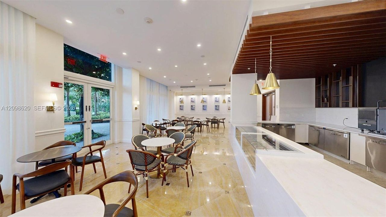 For Sale: $505,000 (2 beds, 2 baths, 1175 Square Feet)