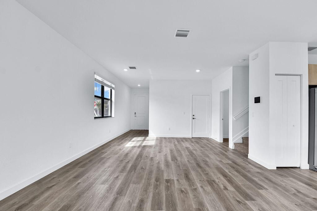 PALM 4 BED 4