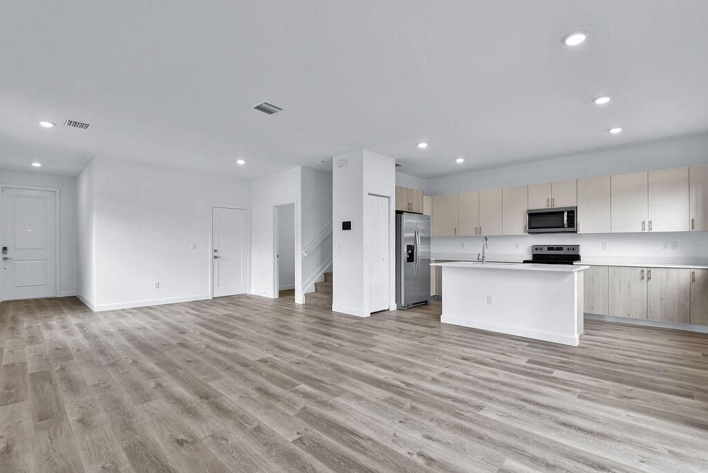 PALM 4 BED 5