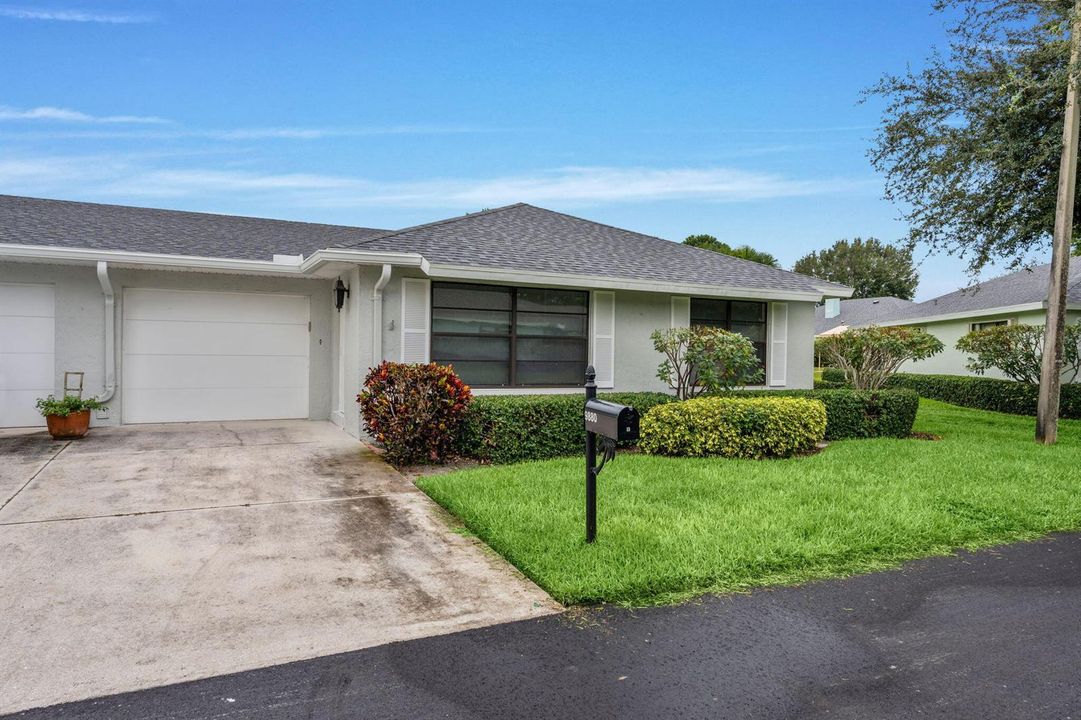 3-web-or-mls-A7409314