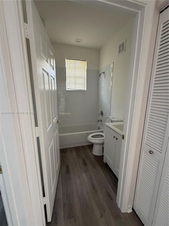 В аренду: $3,200 (2 спален, 2 ванн, 1005 Квадратных фут)