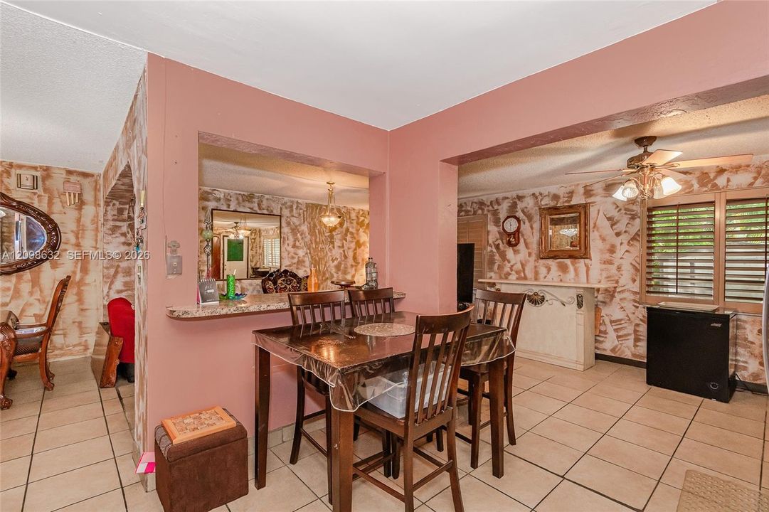For Sale: $1,199,990 (3 beds, 2 baths, 1476 Square Feet)
