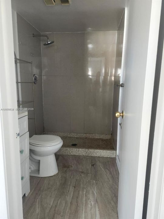 En Renta: $1,900 (2 camas, 2 baños, 760 Pies cuadrados)