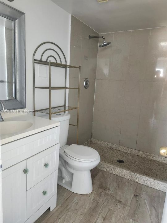 En Renta: $1,900 (2 camas, 2 baños, 760 Pies cuadrados)