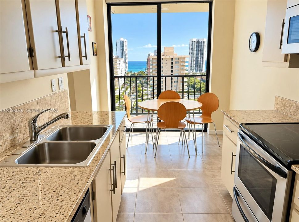 For Rent: $2,900 (2 beds, 2 baths, 1240 Square Feet)