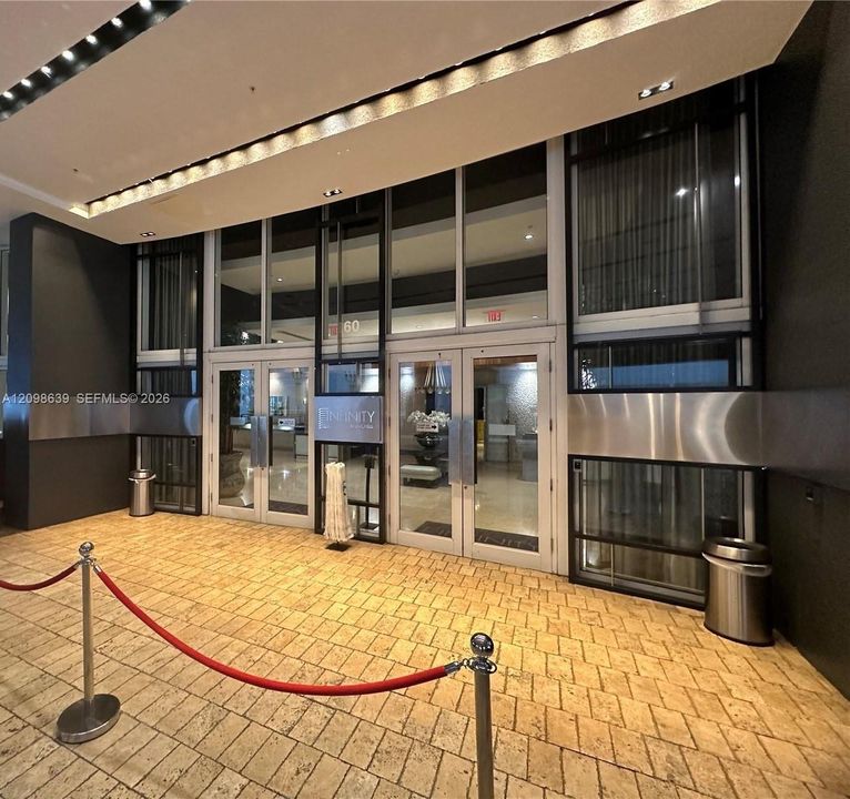 For Rent: $4,700 (2 beds, 3 baths, 1472 Square Feet)