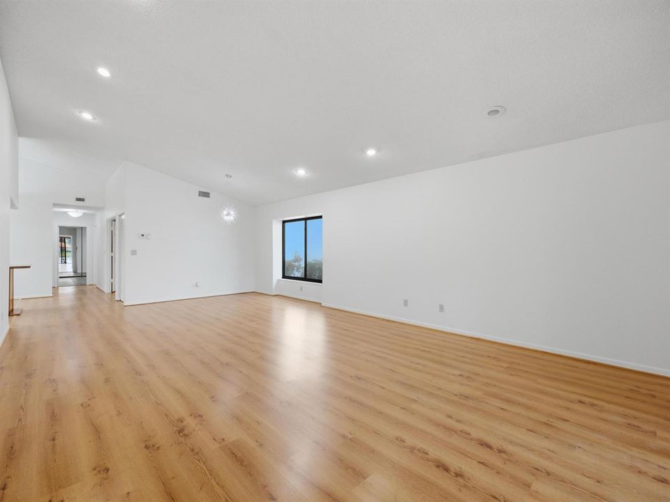 Living Dining