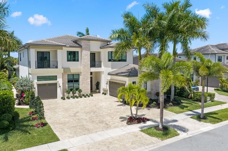 9275 Biaggio Road - 2.jpg-vsuniqueid-69f