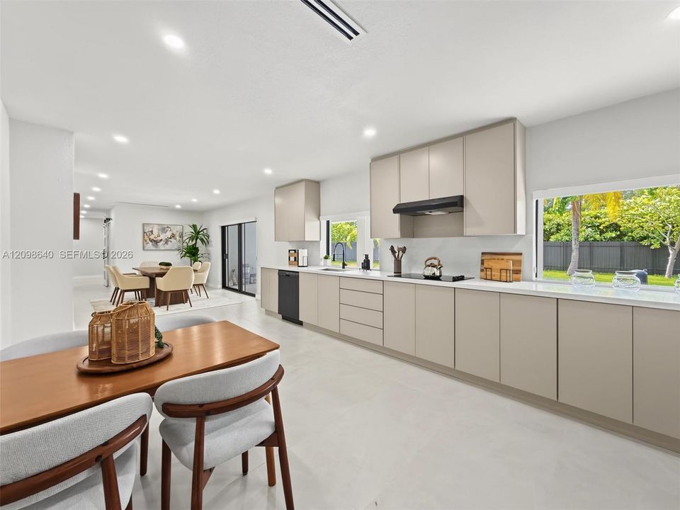 For Sale: $1,599,000 (3 beds, 2 baths, 1860 Square Feet)