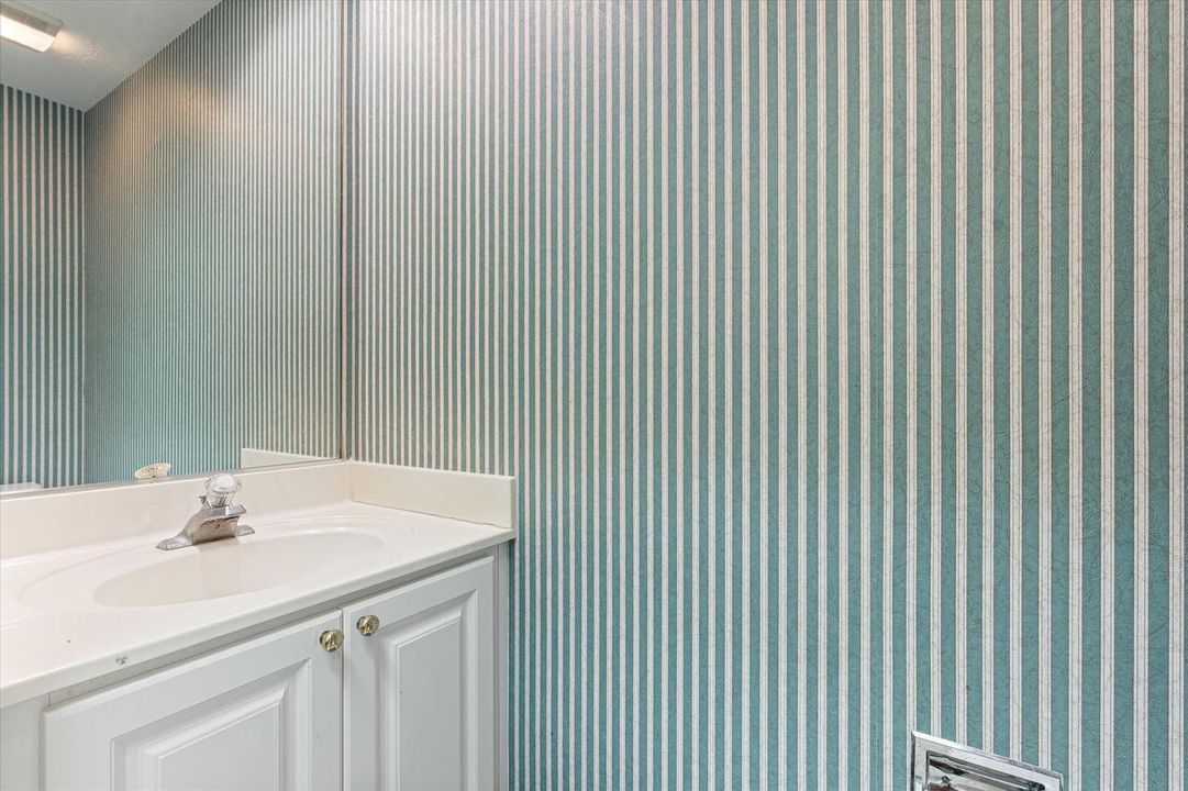 Powder room