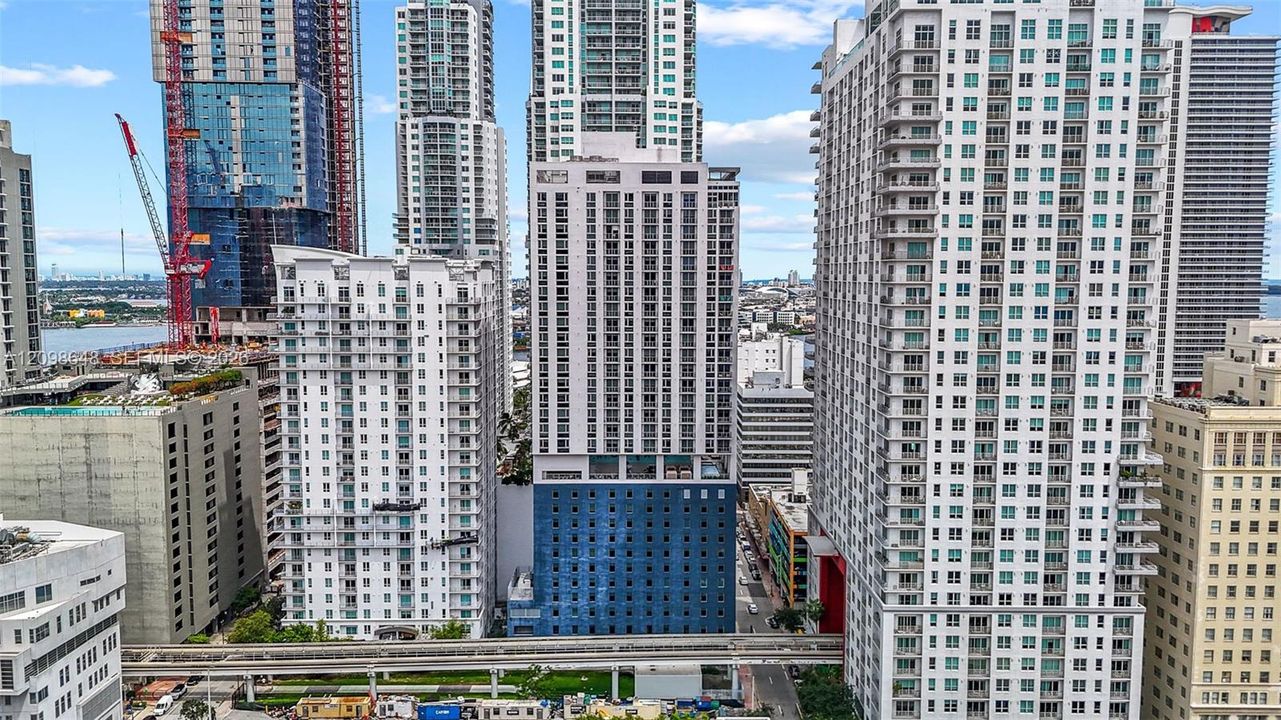 For Sale: $549,900 (2 beds, 1 baths, 647 Square Feet)