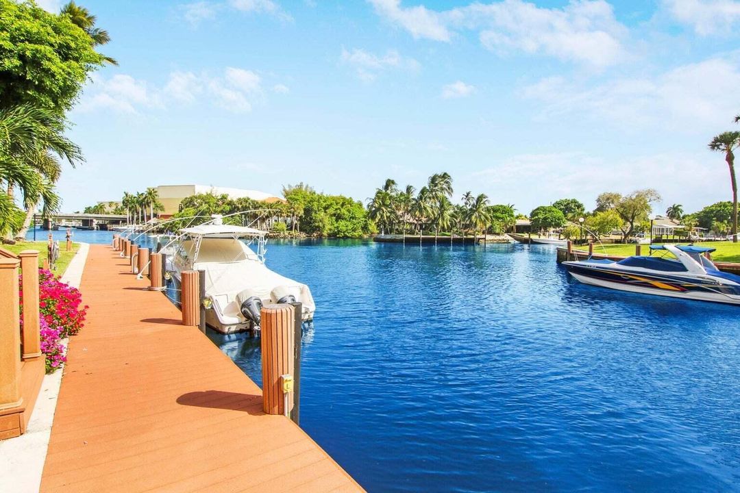 Dock