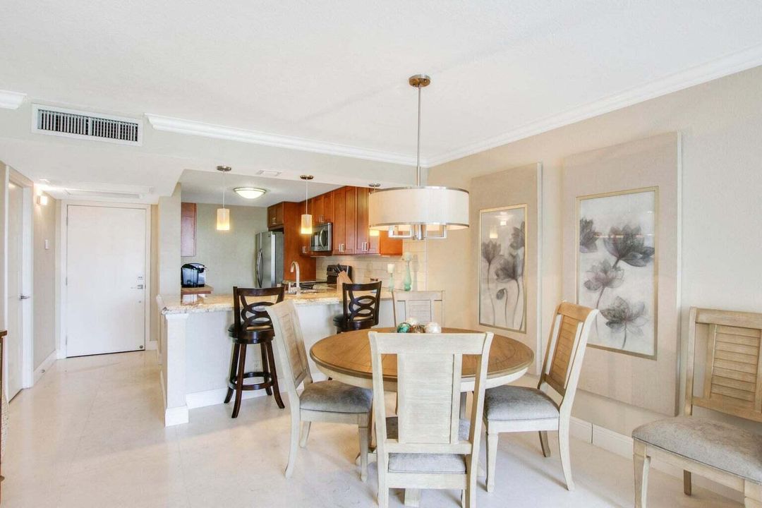 Dining, Kitchen