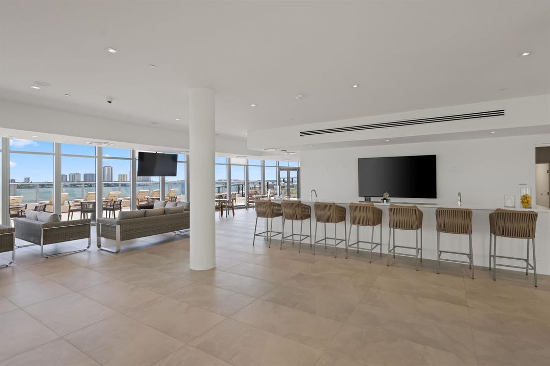 220 Lake Shore Drive - 64.JPG-FULL