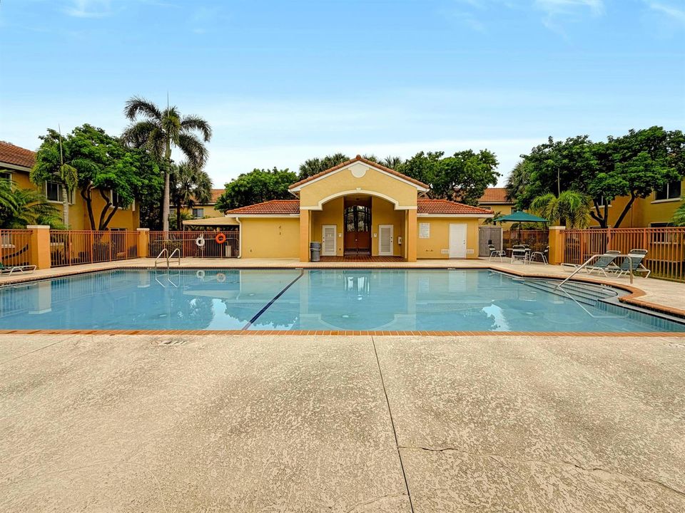 680 NW 79th Ter-Nieves Group