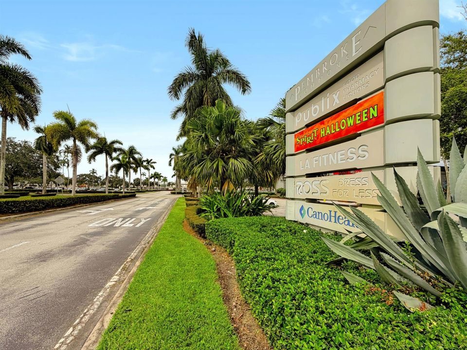680 NW 79th Ter-Nieves Group