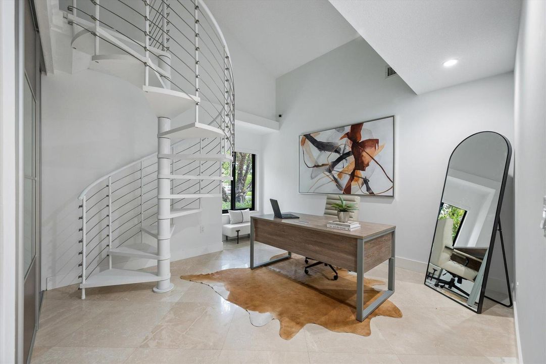 Bedroom 2 /Office
