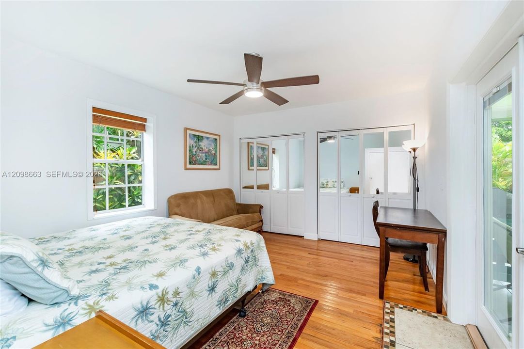 For Rent: $5,900 (3 beds, 2 baths, 1177 Square Feet)