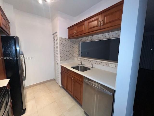 В аренду: $1,790 (1 спален, 1 ванн, 730 Квадратных фут)