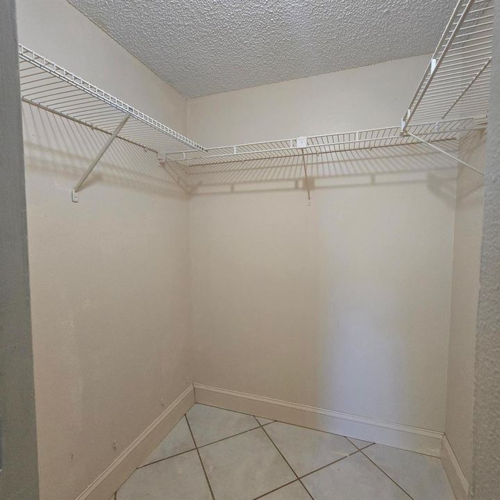 Walk In Closet