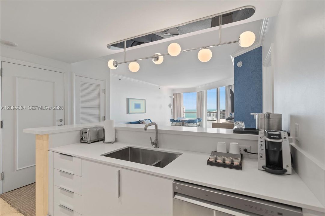 En Venta: $1,495,000 (1 camas, 2 baños, 1002 Pies cuadrados)
