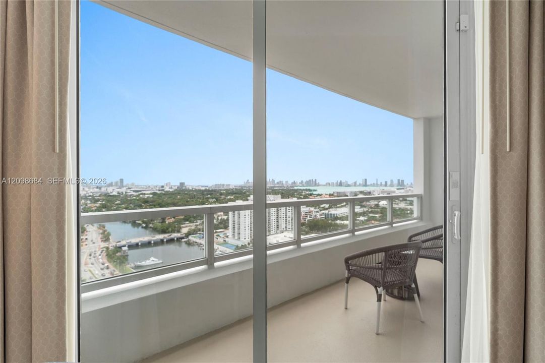 En Venta: $1,495,000 (1 camas, 2 baños, 1002 Pies cuadrados)